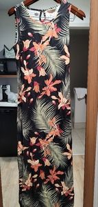 (2544) Tommy Bahama, Women's size(S) Small, Maxi Dress Tropical print